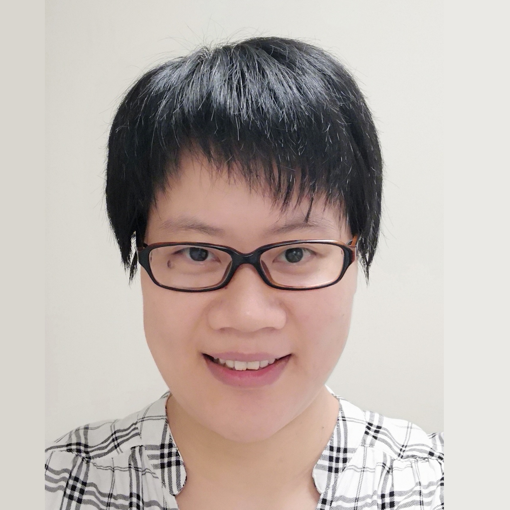 Ke Yiping, Kelly