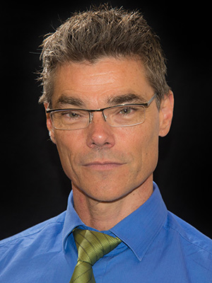 Ian Dixon